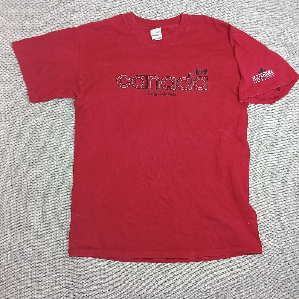 Gildan Canada Banff Lake Louise T-Shirt Mens M Red Good Embroidered Heavyweight